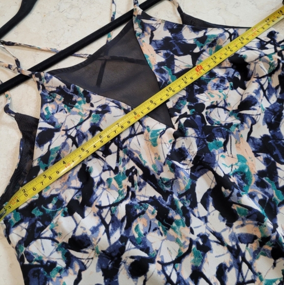 ASTR STRAPPY SWING Mini DRESS with mesh detail Size S - Picture 10 of 12